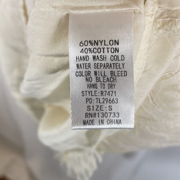 Altar’d State Cream Color Lace Keyhole Shift Dress Size S - Picture 4 of 5